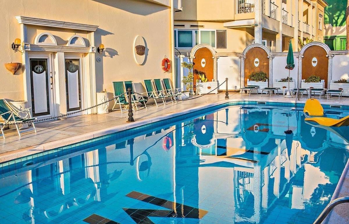 Grand Hotel Michelacci Gabicce Mare Exterior photo