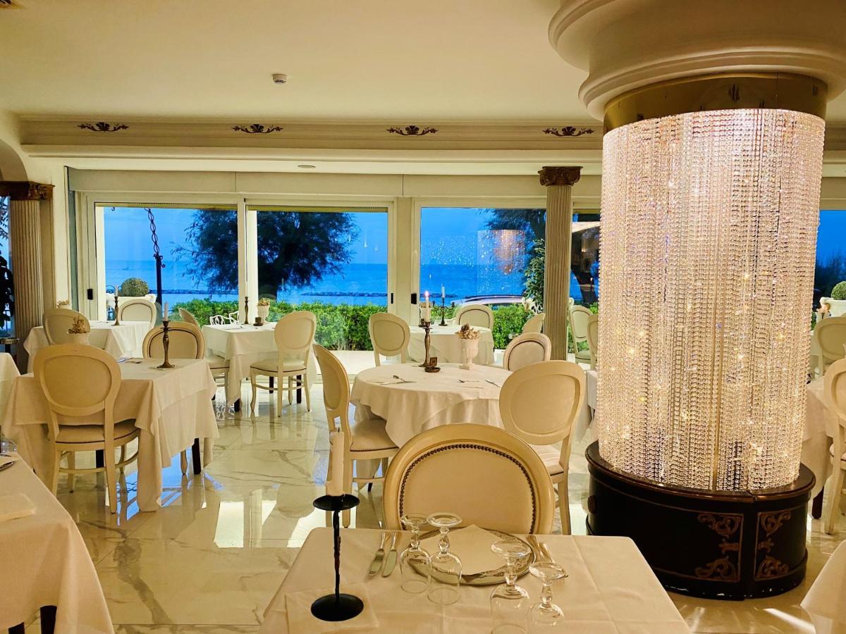 Grand Hotel Michelacci Gabicce Mare Exterior photo