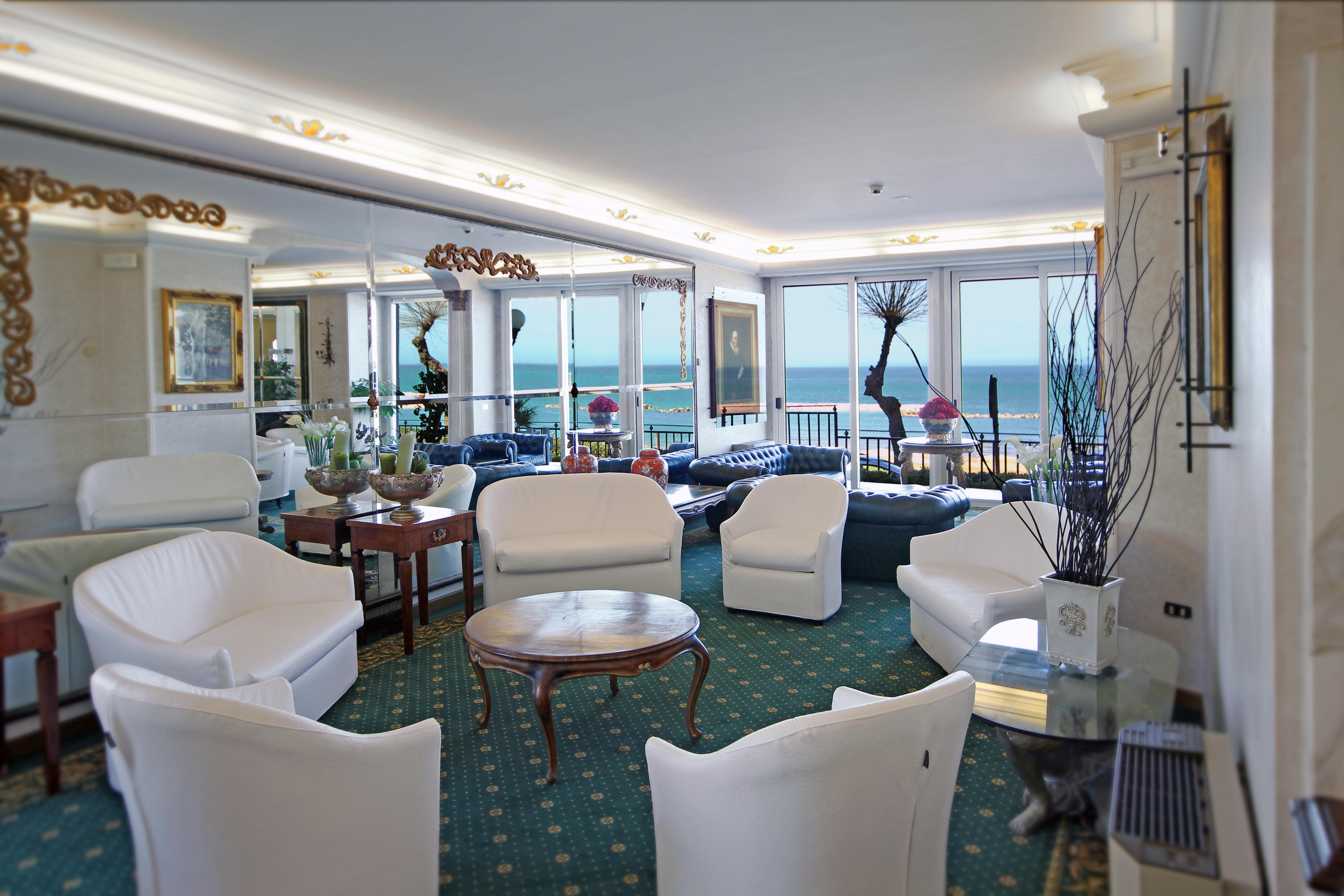 Grand Hotel Michelacci Gabicce Mare Exterior photo