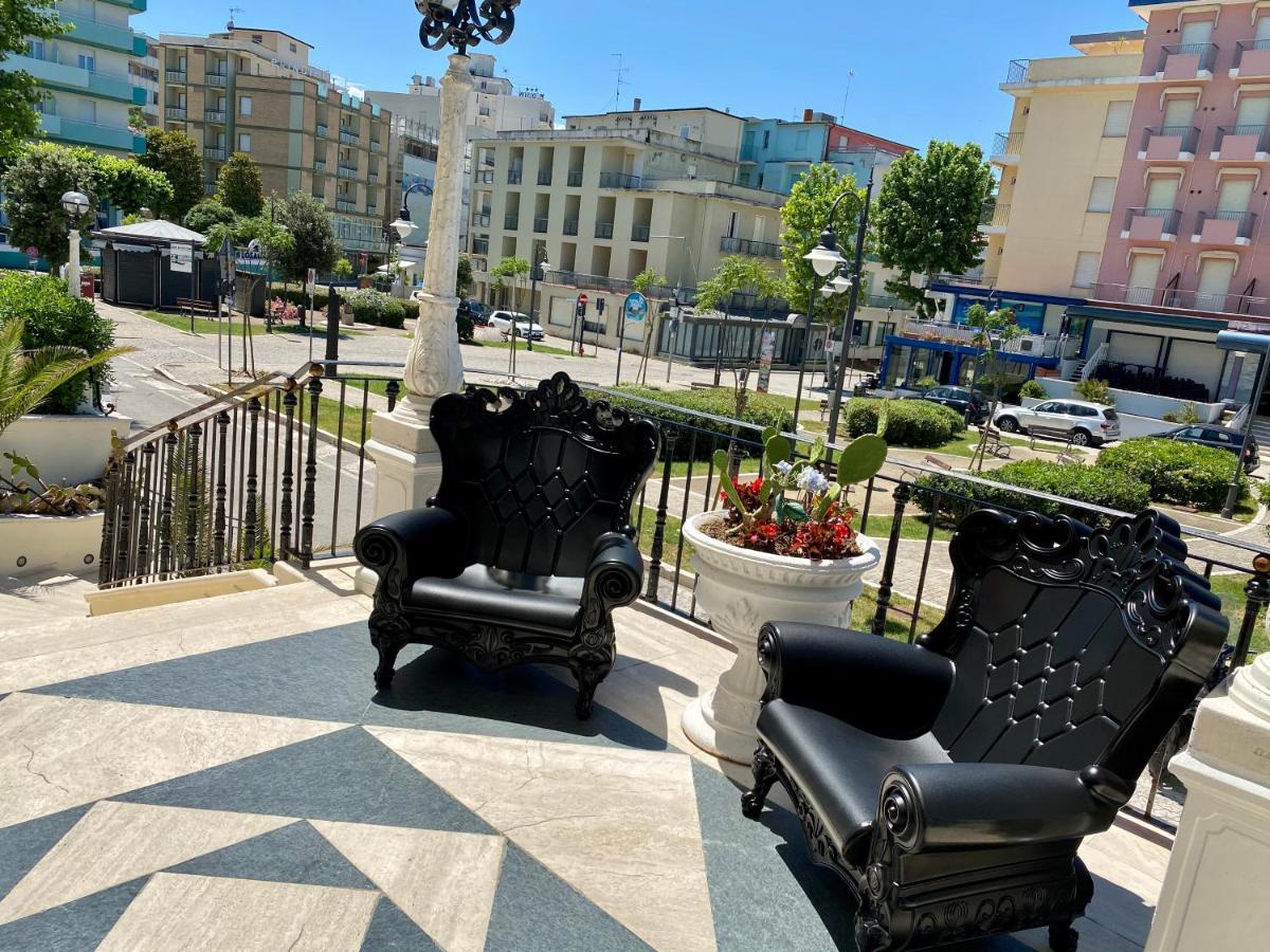Grand Hotel Michelacci Gabicce Mare Exterior photo